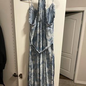 Gap maxi dress very light for the hot summer!